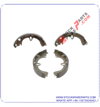 BRAKE SHOE SET 04495-12210