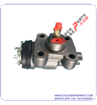 BRAKE WHEEL CYLINDER  MB060571