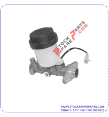 BRAKE MASTER CYLINDER MB699830